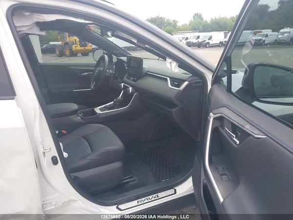 2024 TOYOTA RAV4 HYBRID XSE