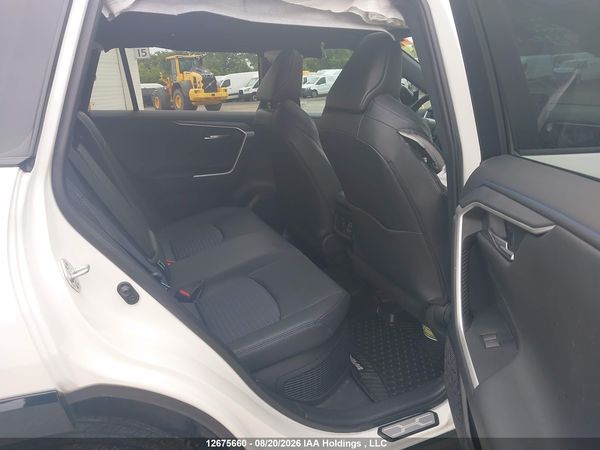 2024 TOYOTA RAV4 HYBRID XSE