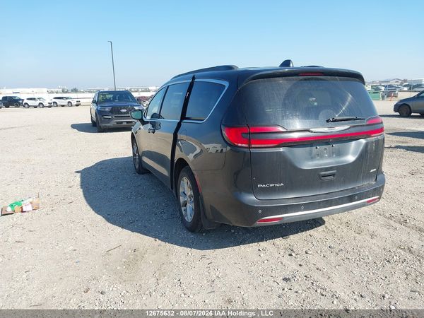 2022 CHRYSLER PACIFICA TOURING L