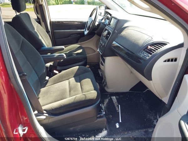 2015 DODGE GRAND CARAVAN SE/SXT — I5