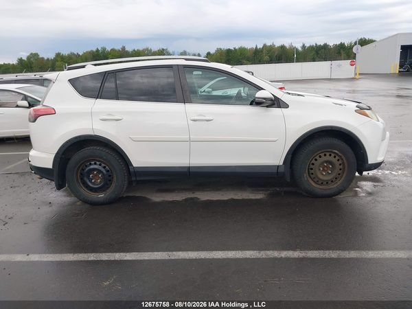 2016 TOYOTA RAV4 XLE