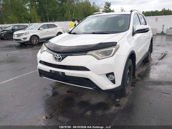 2016 TOYOTA RAV4 XLE