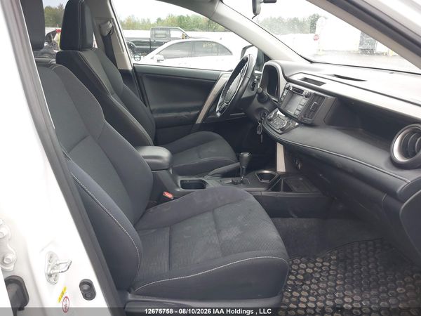 2016 TOYOTA RAV4 XLE
