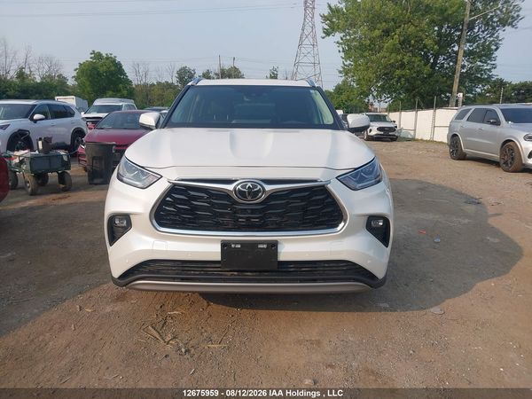 2026 TOYOTA HIGHLANDER — I12