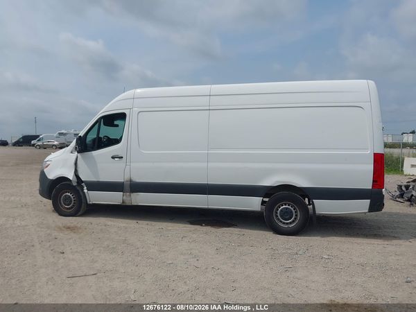 2022 MERCEDES-BENZ SPRINTER 2500 907 (VS30)