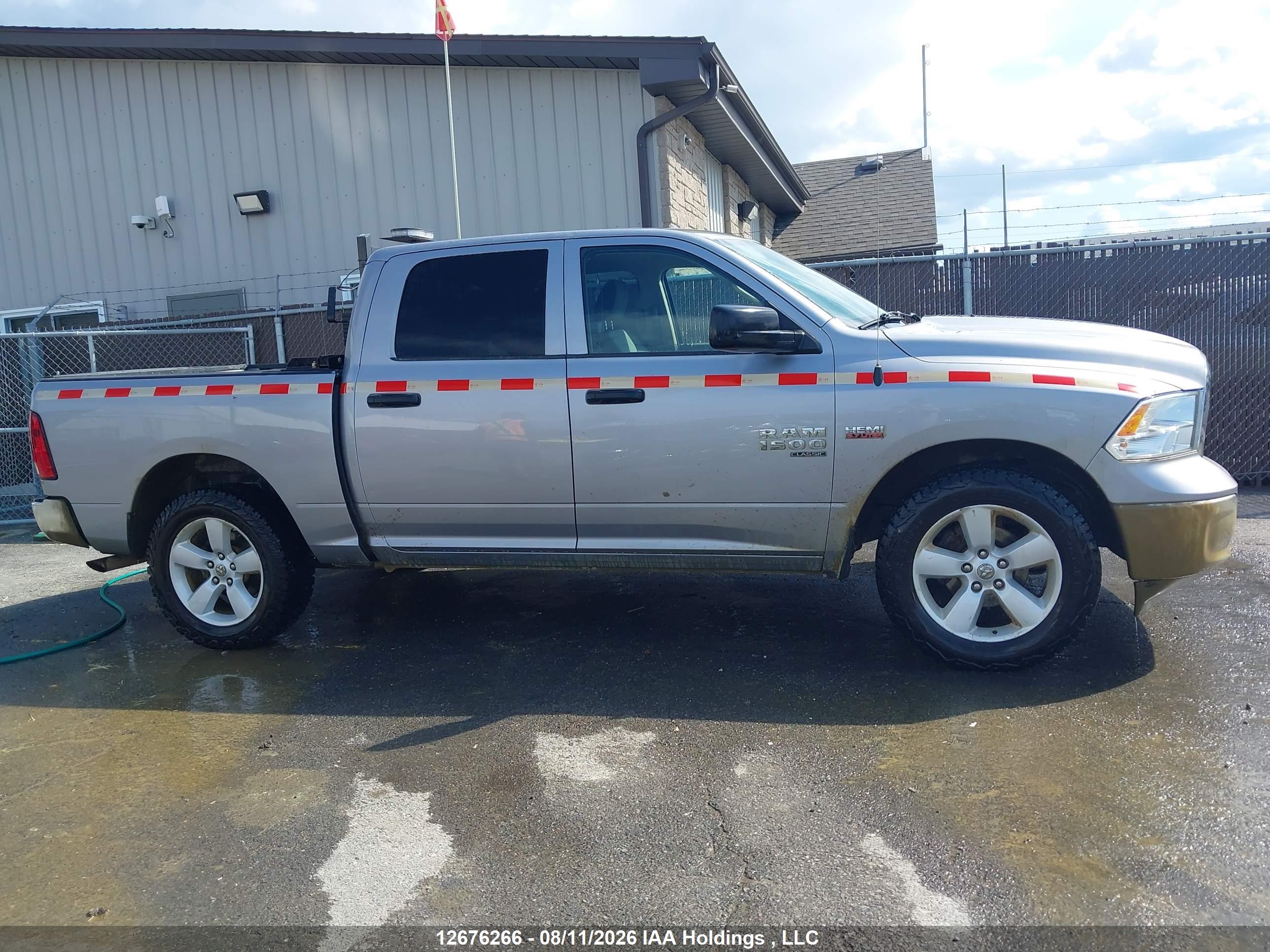 2023 RAM 1500 CLASSIC SLT