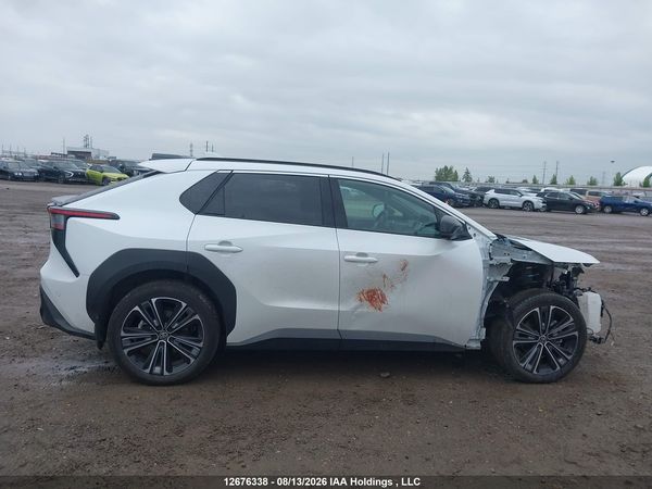 2025 TOYOTA BZ4X XLE