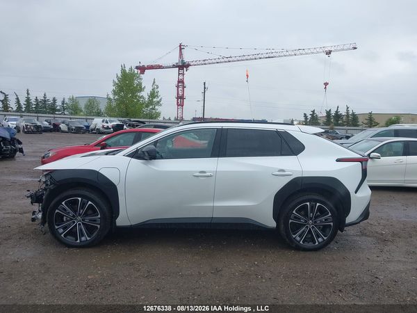 2025 TOYOTA BZ4X XLE