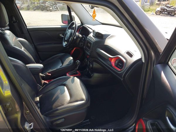 2017 JEEP RENEGADE TRAILHAWK — I5