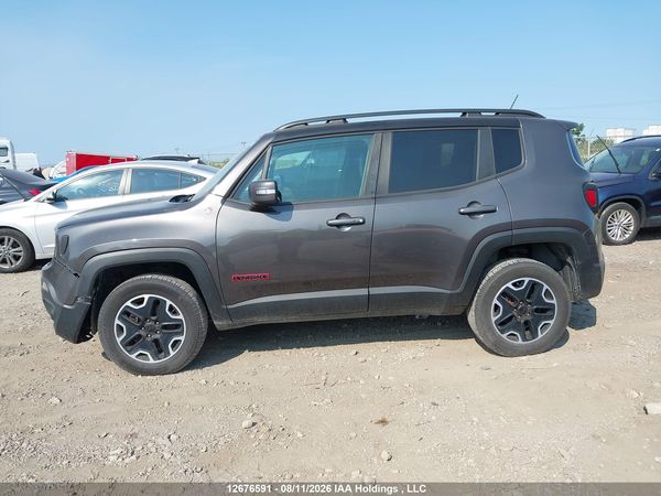 2017 JEEP RENEGADE TRAILHAWK — I14