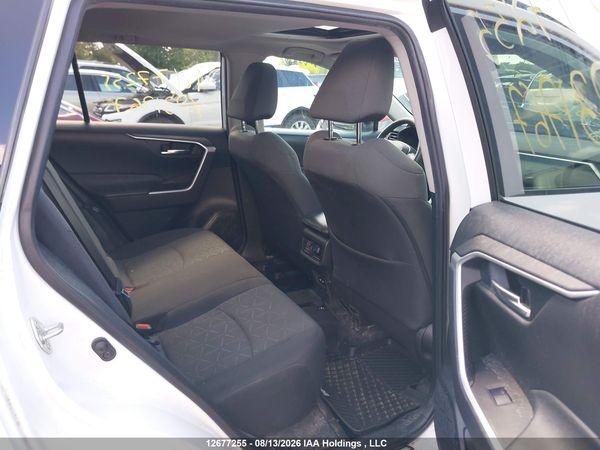 2021 TOYOTA RAV4 XLE HV