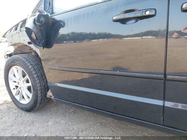 2014 DODGE GRAND CARAVAN SE