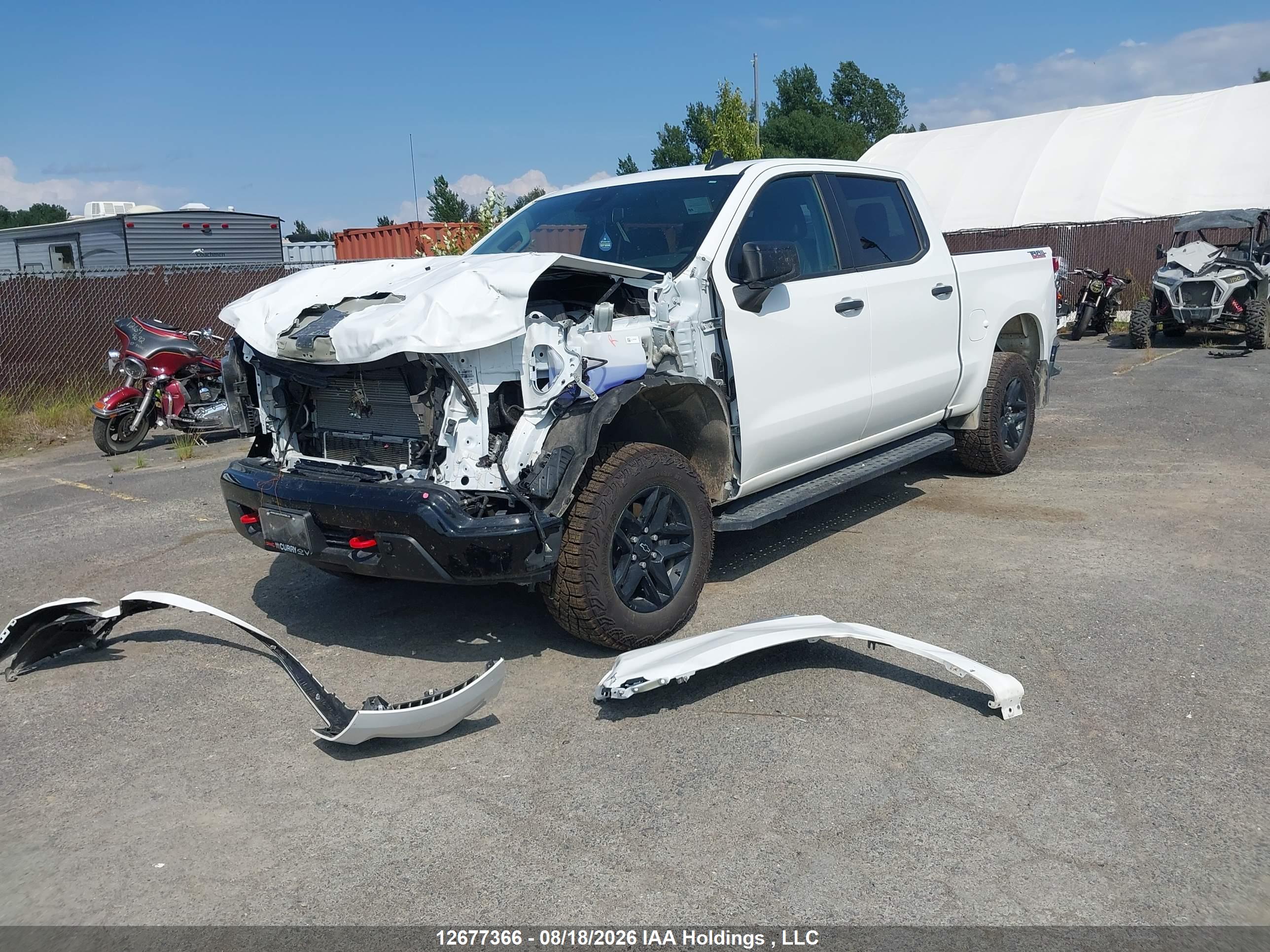 2026 CHEVROLET SILVERADO K1500 TRAIL BOSS CUSTOM — I2