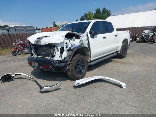 2026 CHEVROLET SILVERADO K1500 TRAIL BOSS CUSTOM — I2