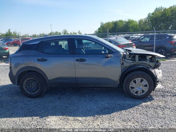 2025 NISSAN KICKS S