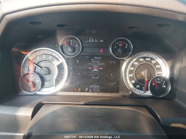 2016 RAM 1500 SLT