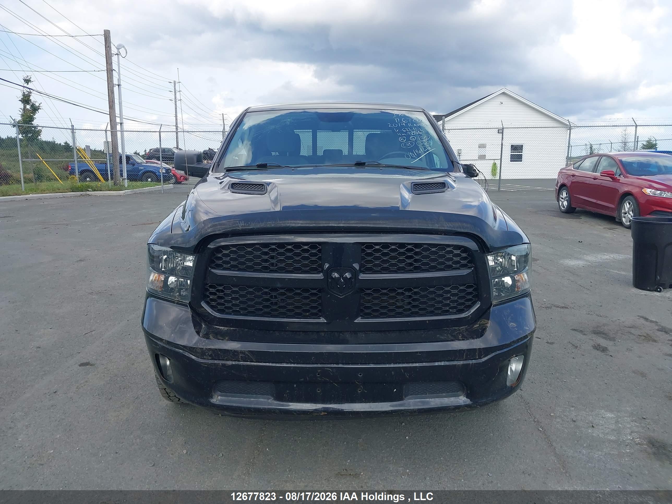 2019 RAM 1500 CLASSIC SLT