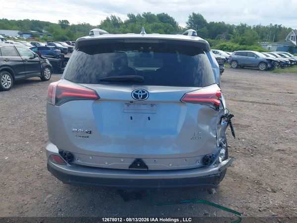 2018 TOYOTA RAV4 LE