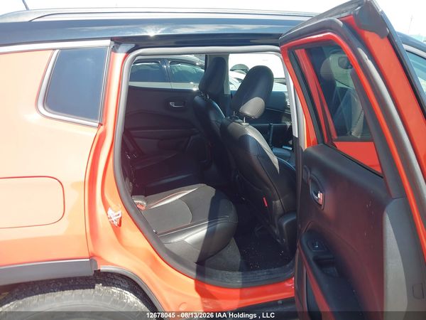 2019 JEEP COMPASS TRAILHAWK