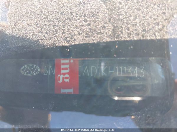 2019 HYUNDAI SANTA FE ESSENTIAL — I17