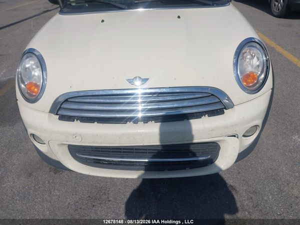 2013 MINI COOPER