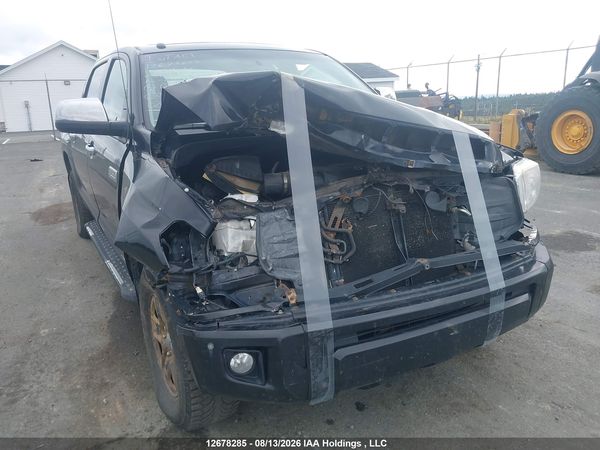 2016 TOYOTA TUNDRA PLATINUM 5.7L V8
