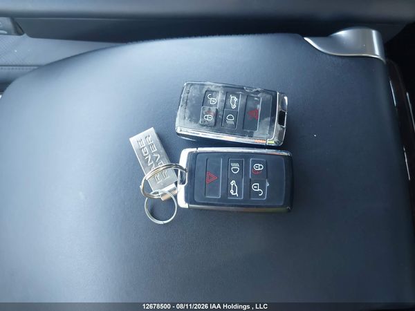 2020 LAND ROVER RANGE ROVER HSE — I10