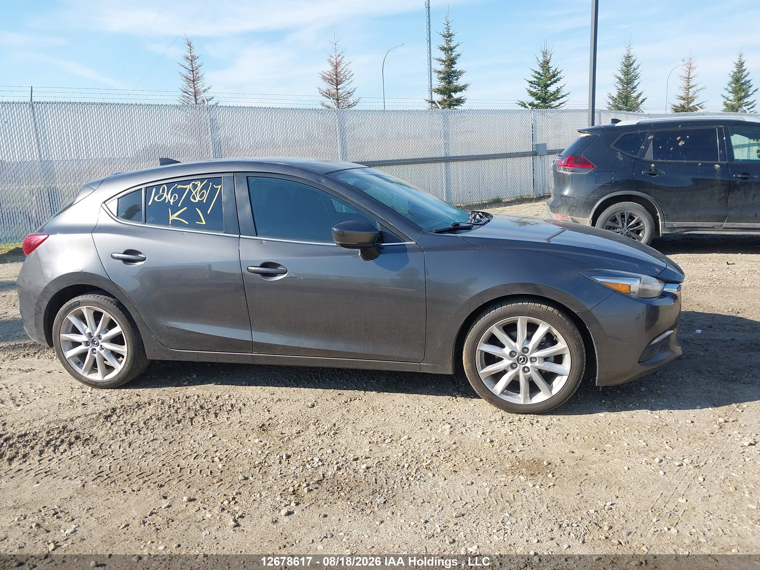 2017 MAZDA MAZDA3 GT