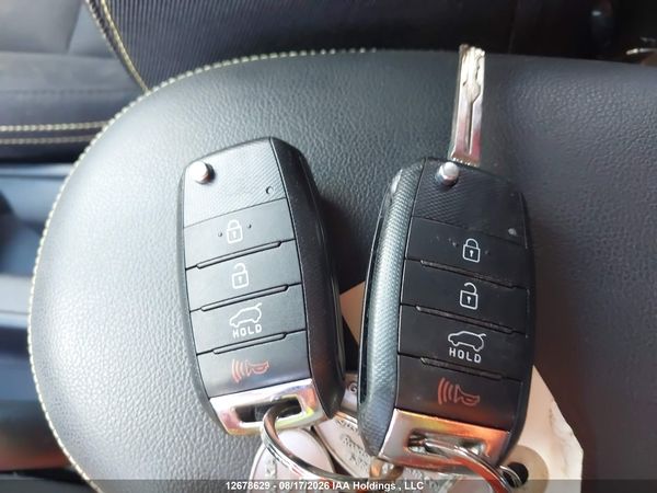 2016 KIA SOUL + — I11