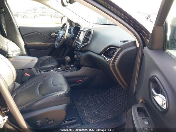 2019 JEEP CHEROKEE TRAILHAWK