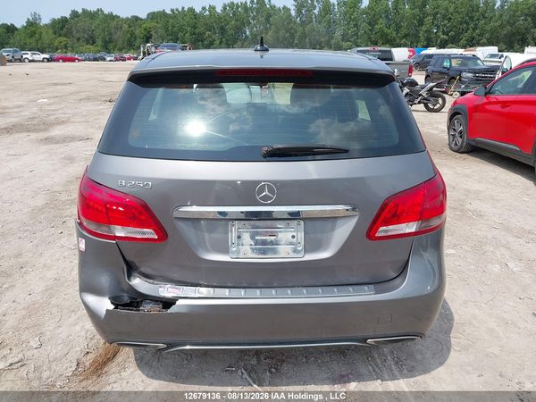 2015 MERCEDES-BENZ B250