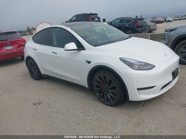 2022 TESLA MODEL Y — I1