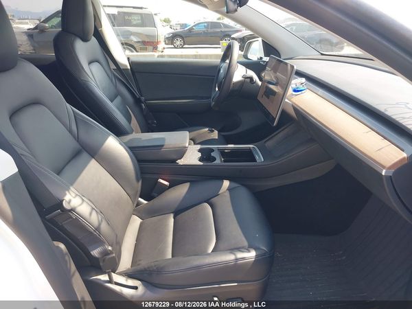 2022 TESLA MODEL Y — I5