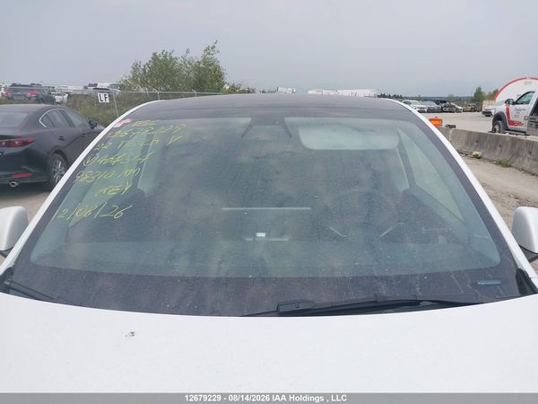 2022 TESLA MODEL Y — I18