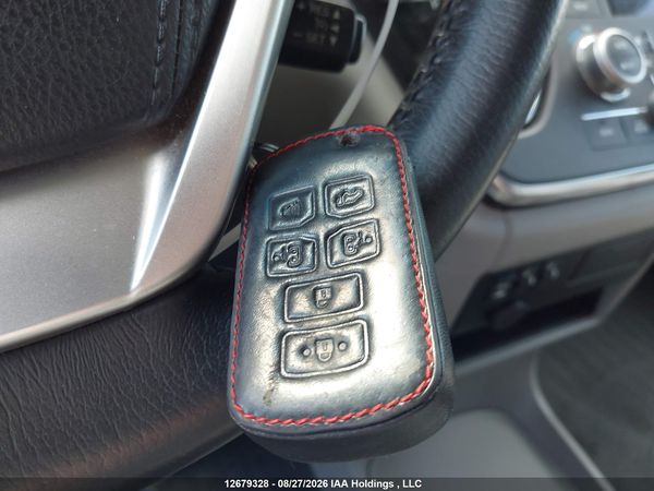 2017 TOYOTA SIENNA XLE 7 PASSENGER