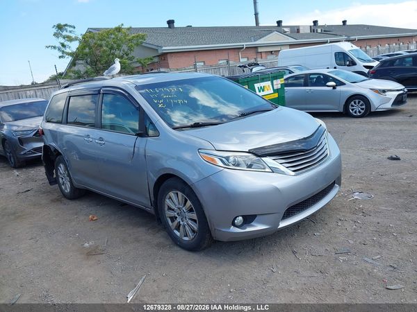 2017 TOYOTA SIENNA XLE 7 PASSENGER