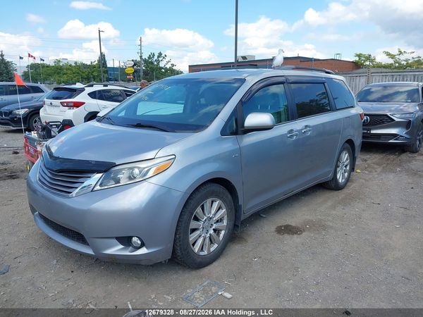 2017 TOYOTA SIENNA XLE 7 PASSENGER