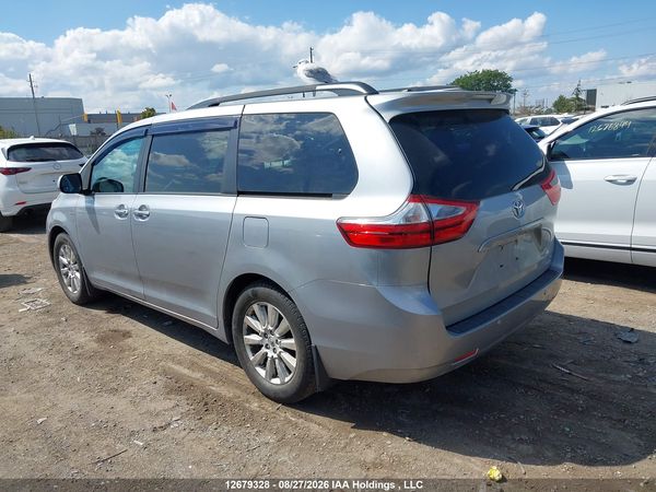 2017 TOYOTA SIENNA XLE 7 PASSENGER