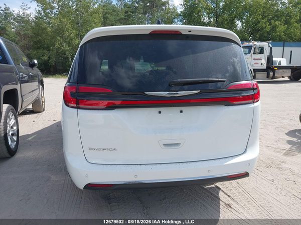 2024 CHRYSLER PACIFICA TOURING