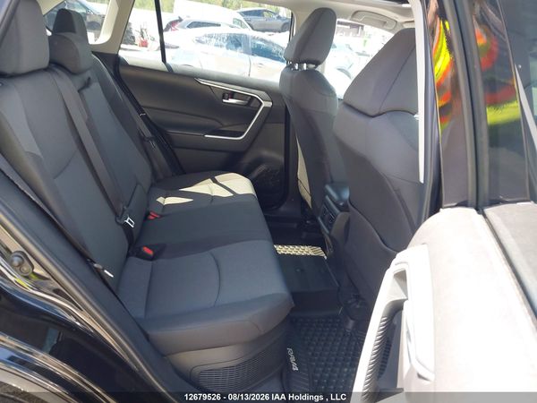 2024 TOYOTA RAV4 HYBRID XLE — I8