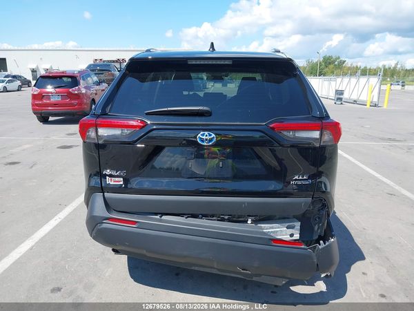 2024 TOYOTA RAV4 HYBRID XLE — I17