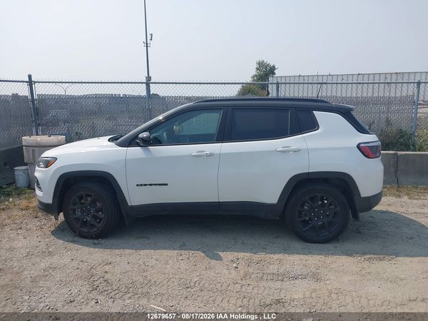 2024 JEEP COMPASS LATITUDE LUX — I12