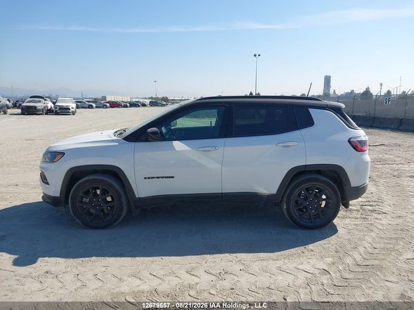 2024 JEEP COMPASS LATITUDE LUX — I15