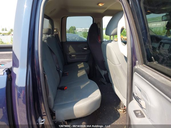 2016 RAM 1500 SLT