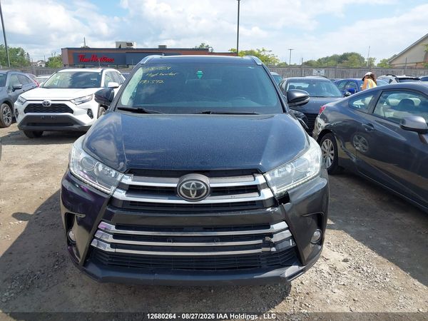 2018 TOYOTA HIGHLANDER LIMITED