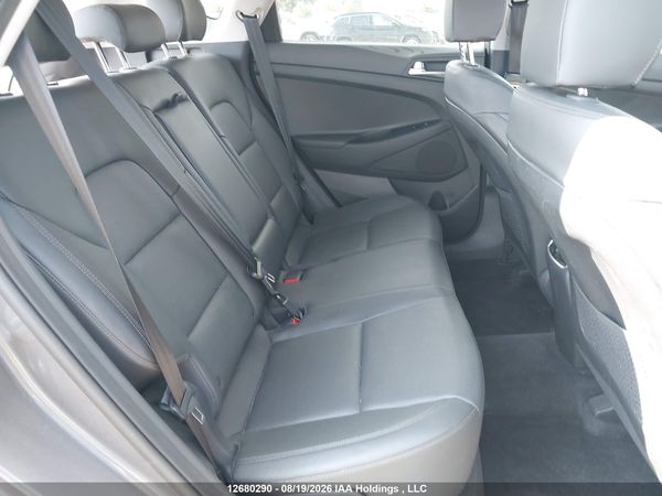 2020 HYUNDAI TUCSON — I8