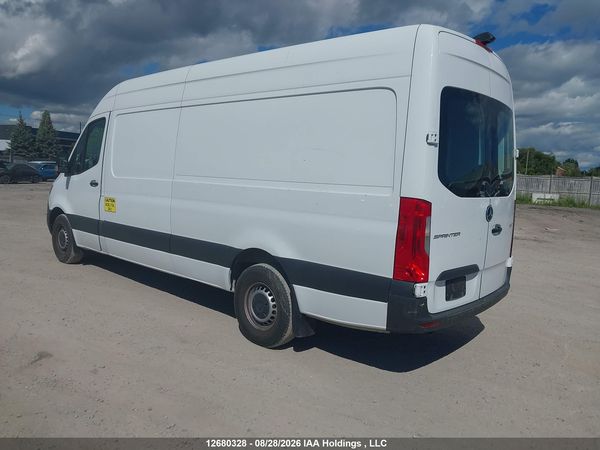 2022 MERCEDES-BENZ SPRINTER 2500 907 (VS30)