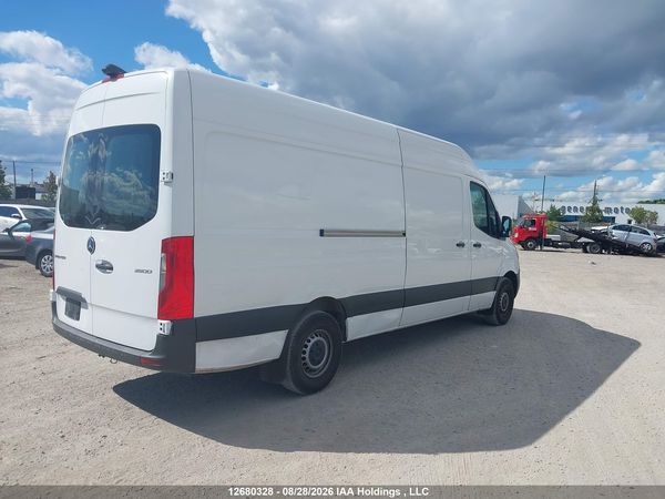 2022 MERCEDES-BENZ SPRINTER 2500 907 (VS30)