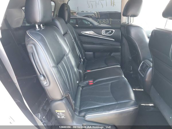 2016 INFINITI QX60 — I8