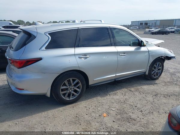 2016 INFINITI QX60 — I14